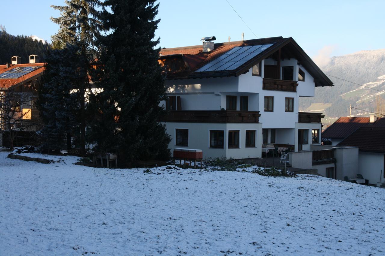 Gastehaus Treichl Hotel Fuegen Exterior photo